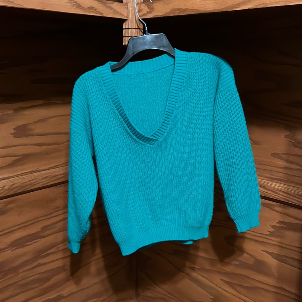 V-Neck sweater